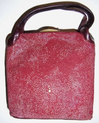 Handtasche Rochen 01 2009.JPG